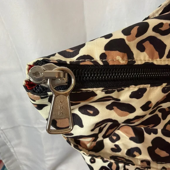 Brighton Knox Extra Large Catwalk Nylon Tote Cosmetic Pouch Holiday Gift Travel - Picture 3 of 10